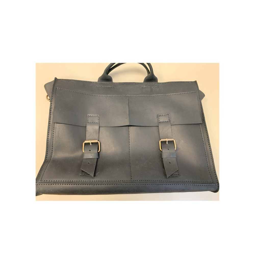 Woman’s soft leather bag/satchel/briefcase